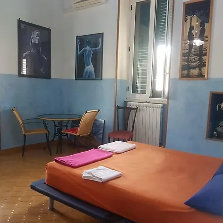 Couette-café Elio's 3*